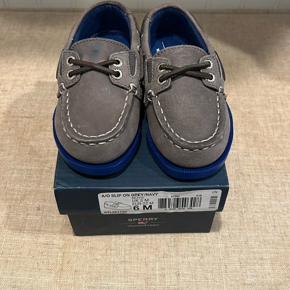 Baby vineyard vine boot shoes